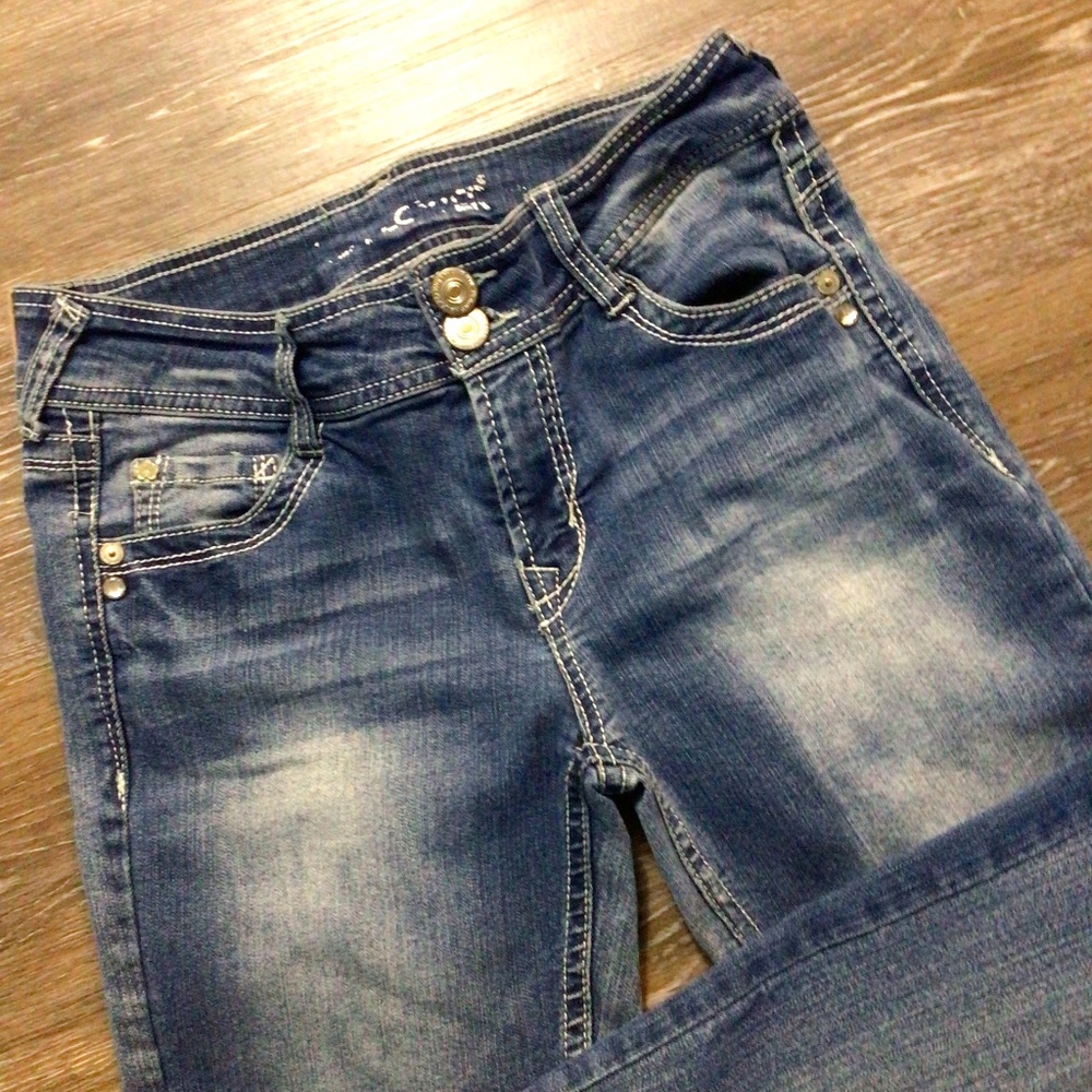 Wallflower Bootcut Jeans